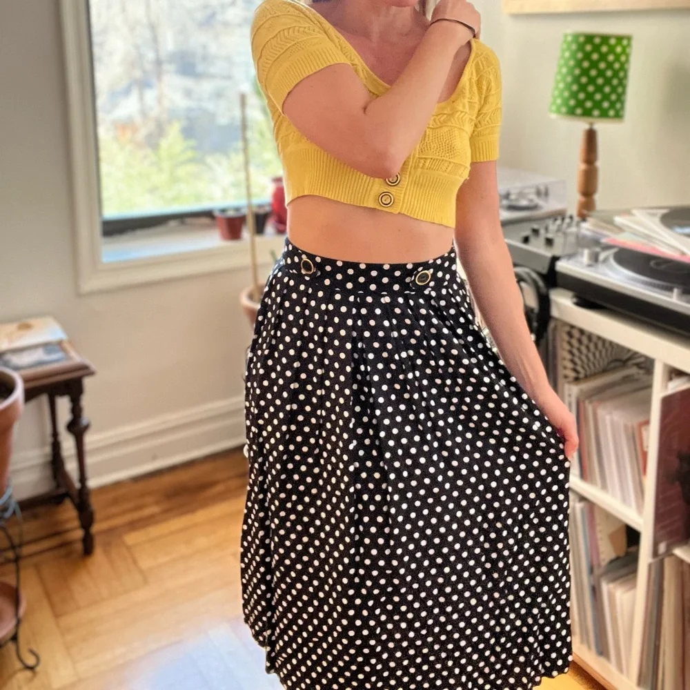 Vintage Black and white polka dot skirt by Norton McNaughton, petites sz 6 - Picture 6 of 6